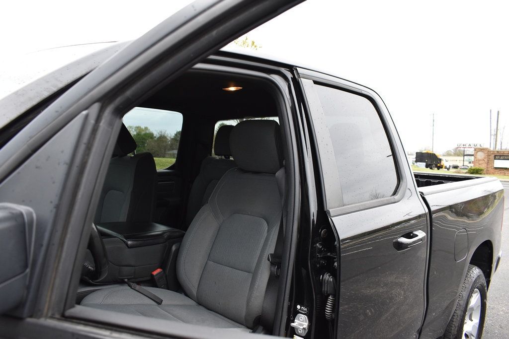 2021 Ram 1500 Big Horn photo 4