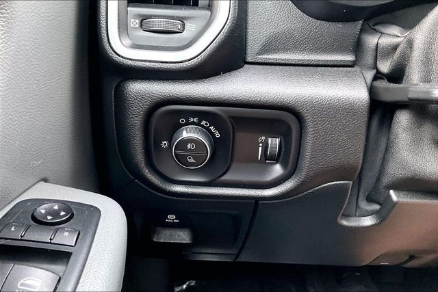 2021 Ram 1500 Big Horn Crew Cab 4x4 5'7" Box - 23062897 - 27