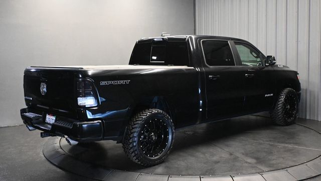 2021 Ram 1500 Big Horn Crew Cab Sport Appearance Package - 23068134 - 4