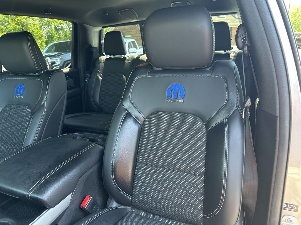 2021 Ram 1500 Big Horn Level 2 w/ '21 Package - 23030034 - 29