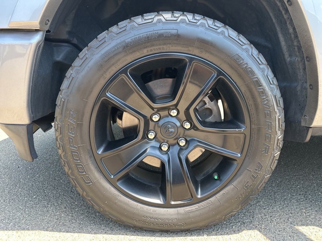 2021 Ram 1500 Big Horn Level 2 w/ '21 Package - 23030034 - 3