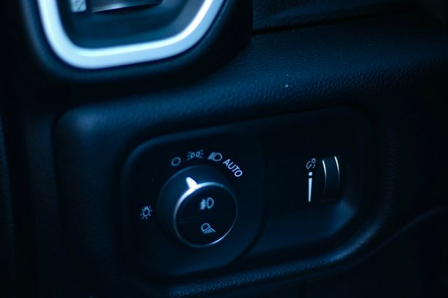 2021 Ram 1500 BIG HORN LEVEL2 W/ NIGHT EDITION NEW TIRES - 22991285 - 21