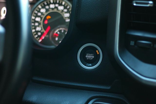 2021 Ram 1500 BIG HORN LEVEL2 W/ NIGHT EDITION NEW TIRES - 22991285 - 30