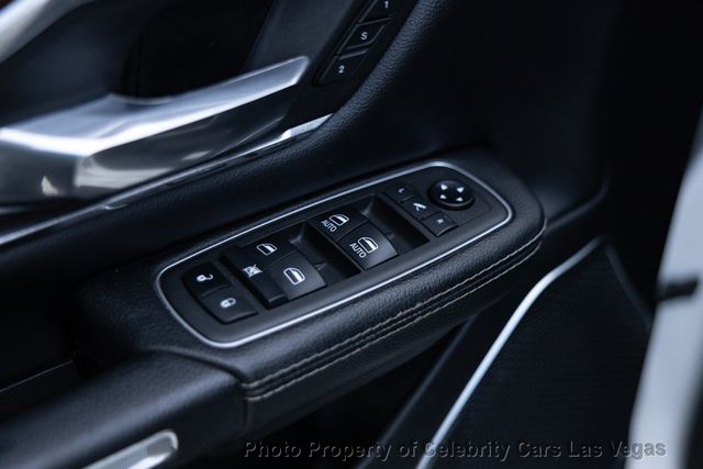 2021 Ram 1500 HEMI V8, Preferred Package, 20" wheels - 22986500 - 27