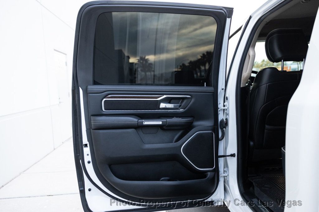 2021 Ram 1500 HEMI V8, Preferred Package, 20" wheels - 22986500 - 31