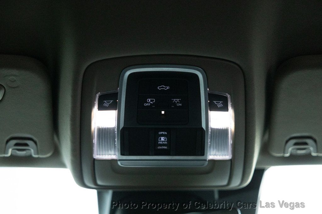 2021 Ram 1500 HEMI V8, Preferred Package, 20" wheels - 22986500 - 48