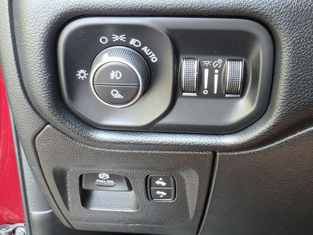 2021 Ram 1500 Laramie - 23014091 - 22