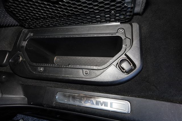 2021 RAM 1500 Laramie 4x2 Crew Cab 5'7" Box - 23011750 - 16