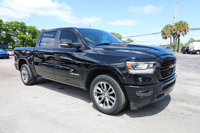 2021 RAM 1500 Laramie 4x2 Crew Cab 5'7" Box - 23011750 - 4