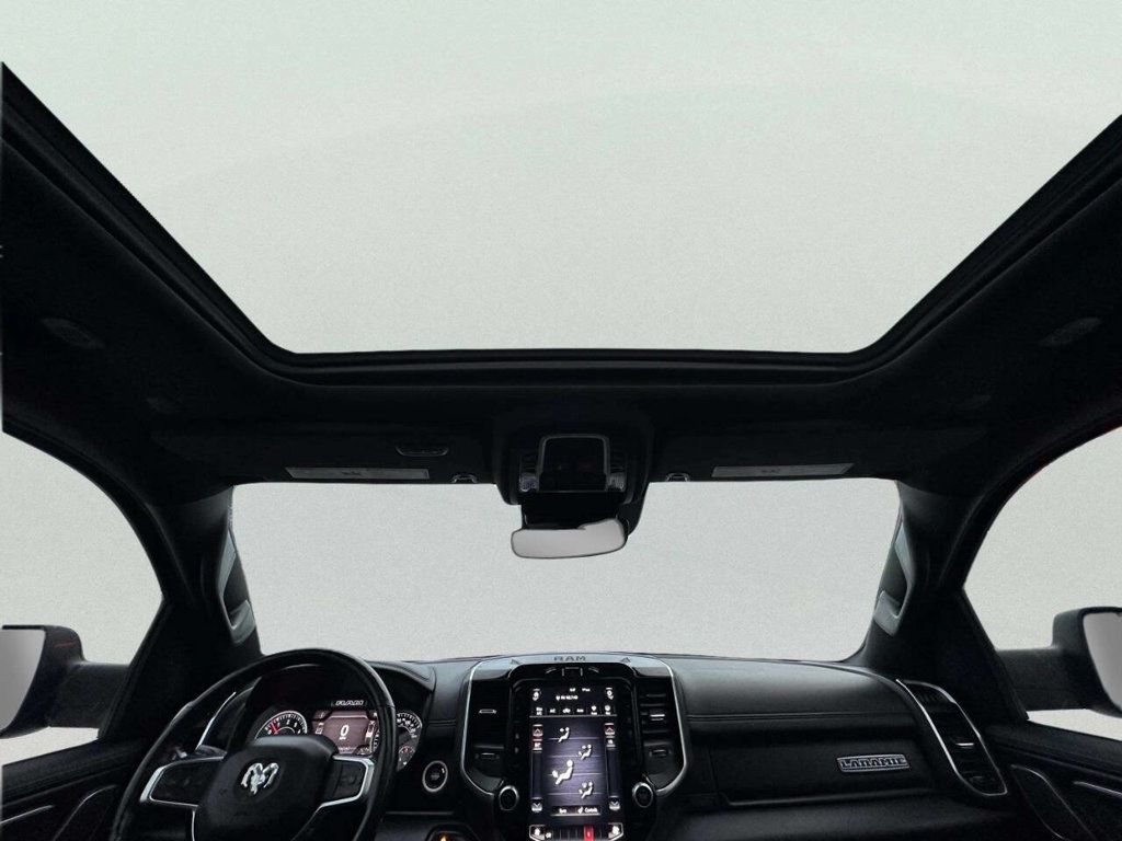 2021 Ram 1500 Laramie 4x4 4dr Crew Cab 5.6 ft. SB Pickup - 22967035 - 19