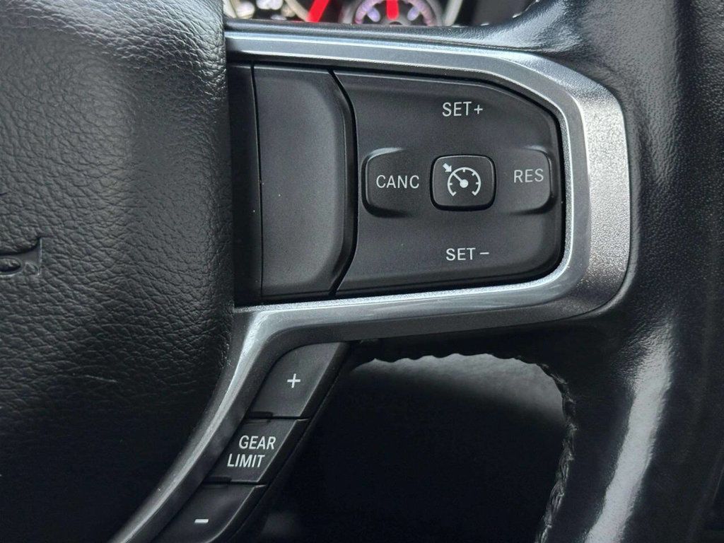 2021 Ram 1500 Laramie 4x4 4dr Crew Cab 5.6 ft. SB Pickup - 22967035 - 33