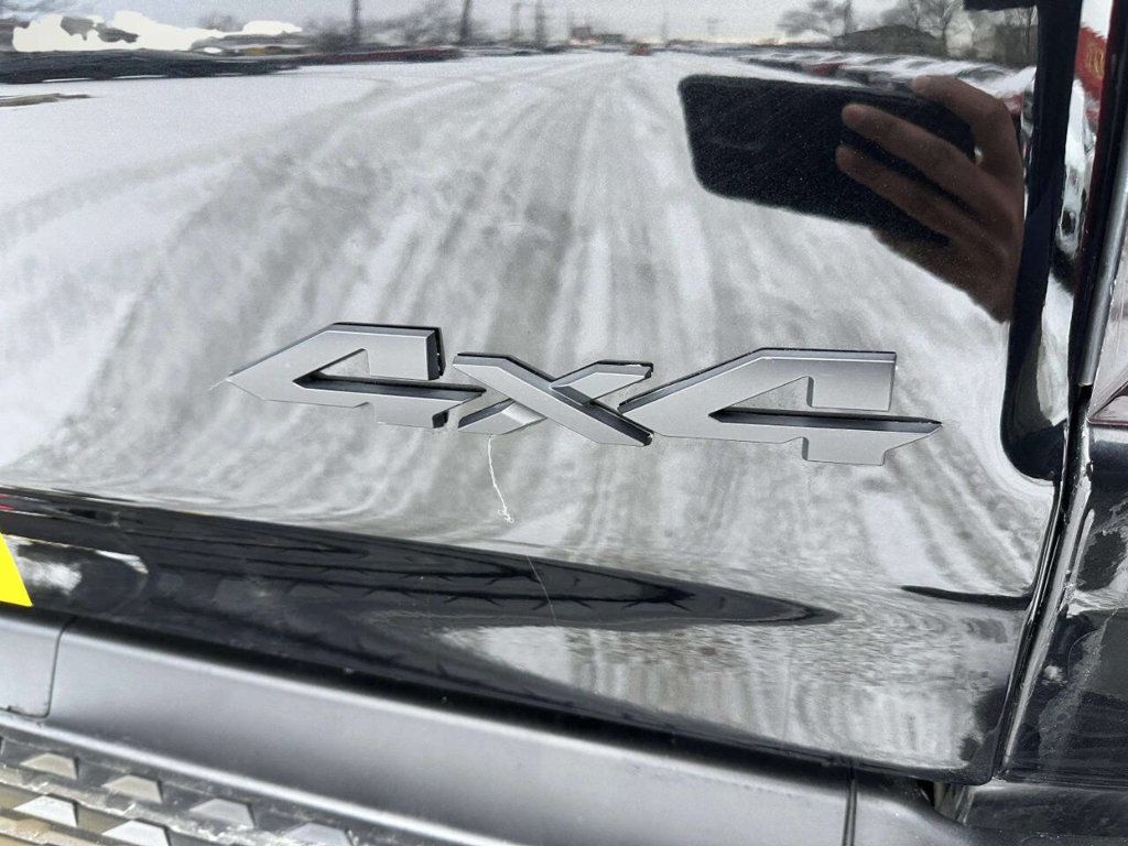 2021 Ram 1500 Laramie 4x4 4dr Crew Cab 5.6 ft. SB Pickup - 22967035 - 40