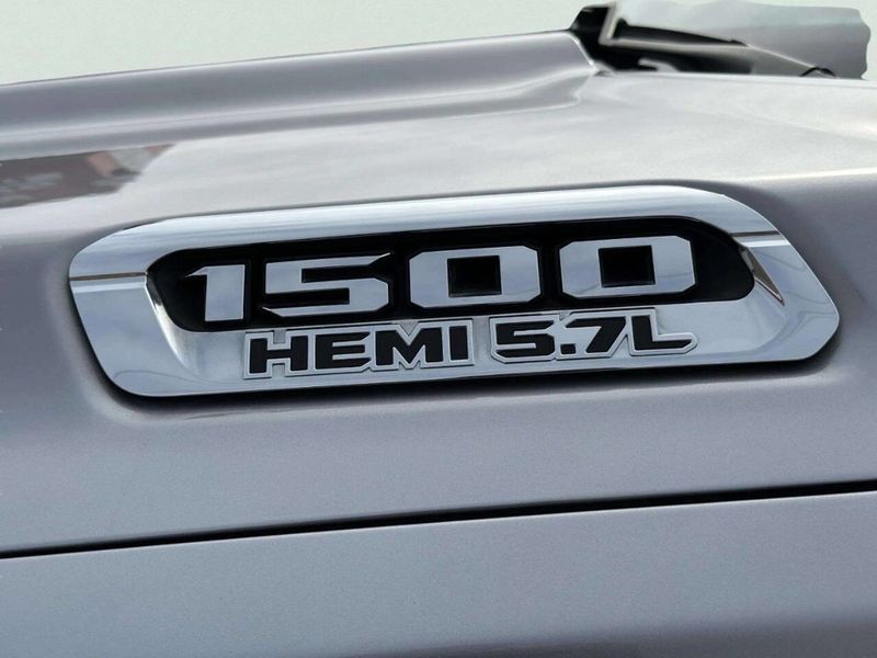 2021 Ram 1500 Laramie 4x4 4dr Crew Cab 5.6 ft. SB Pickup - 22993952 - 9