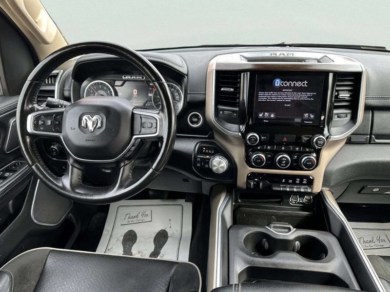 2021 Ram 1500 Laramie 4x4 4dr Crew Cab 5.6 ft. SB Pickup - 22993952 - 18