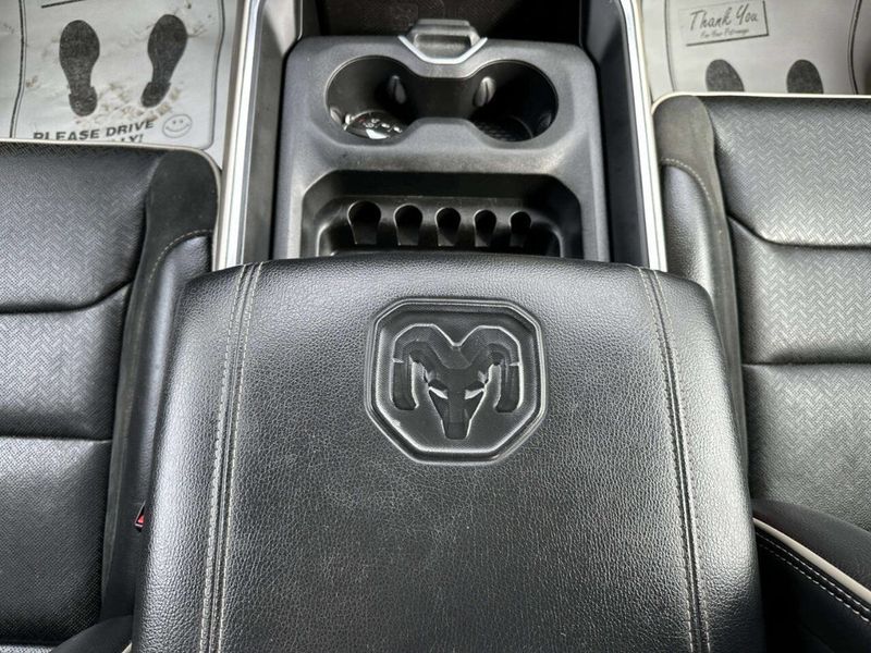 2021 Ram 1500 Laramie 4x4 4dr Crew Cab 5.6 ft. SB Pickup - 22993952 - 20