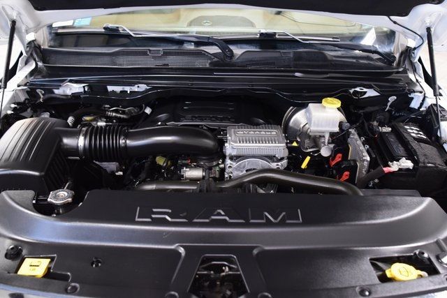 2021 Ram 1500 Laramie 4x4 Crew Cab 5'7" Box - 22924923 - 29