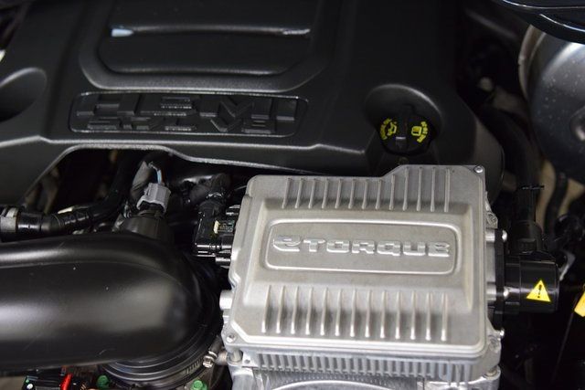 2021 Ram 1500 Laramie 4x4 Crew Cab 5'7" Box - 22924923 - 30