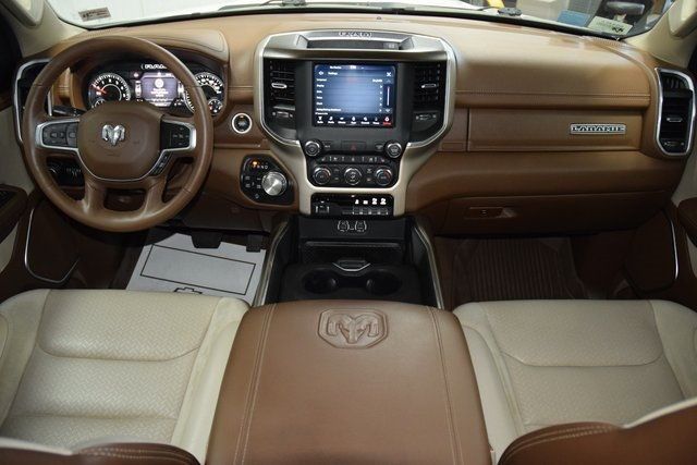 2021 Ram 1500 Laramie 4x4 Crew Cab 5'7" Box - 22924923 - 31