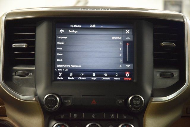 2021 Ram 1500 Laramie 4x4 Crew Cab 5'7" Box - 22924923 - 32