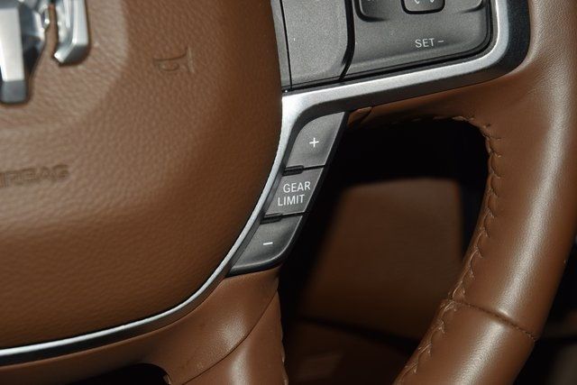 2021 Ram 1500 Laramie 4x4 Crew Cab 5'7" Box - 22924923 - 41