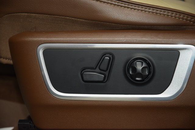 2021 Ram 1500 Laramie 4x4 Crew Cab 5'7" Box - 22924923 - 43