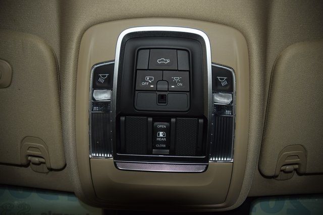 2021 Ram 1500 Laramie 4x4 Crew Cab 5'7" Box - 22924923 - 50