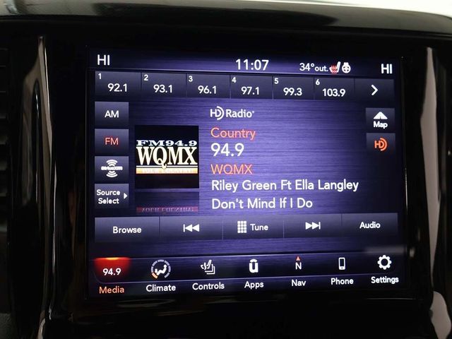 2021 Ram 1500 Laramie 4x4 Crew Cab 5'7" Box - 22954797 - 48