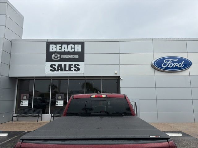 2021 Ram 1500 Laramie 4x4 Crew Cab 5'7" Box - 23021833 - 9
