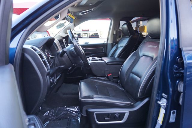 2021 Ram 1500 LARAMIE, 4X4, PREMIUM WHEELS, TONNEAU BED COVER, TOWING PACKAGE - 22916832 - 15