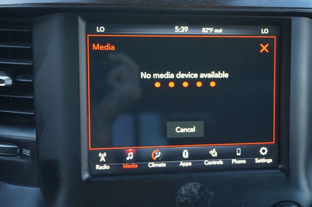 2021 Ram 1500 LARAMIE, 4X4, PREMIUM WHEELS, TONNEAU BED COVER, TOWING PACKAGE - 22916832 - 30