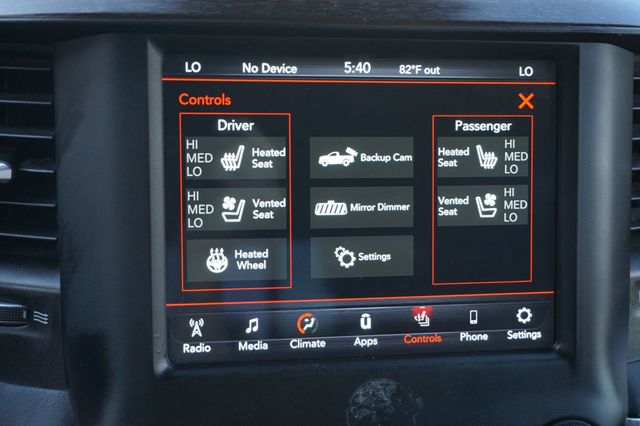 2021 Ram 1500 LARAMIE, 4X4, PREMIUM WHEELS, TONNEAU BED COVER, TOWING PACKAGE - 22916832 - 33