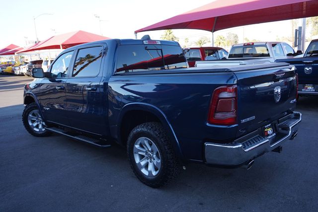 2021 Ram 1500 LARAMIE, 4X4, PREMIUM WHEELS, TONNEAU BED COVER, TOWING PACKAGE - 22916832 - 3