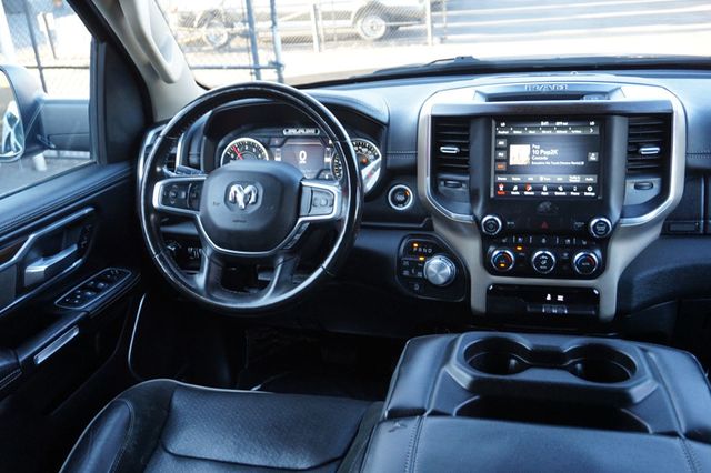 2021 Ram 1500 LARAMIE, 4X4, PREMIUM WHEELS, TONNEAU BED COVER, TOWING PACKAGE - 22916832 - 41