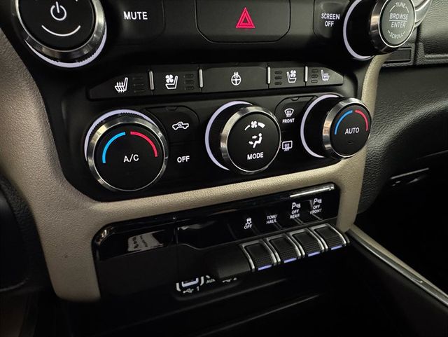2021 Ram 1500 Laramie Crew Cab SWB 4WD - 23015006 - 22