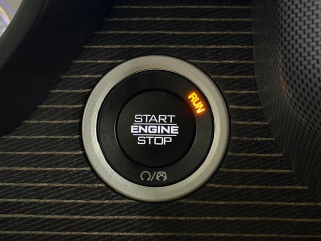 2021 Ram 1500 Limited 4x4 Crew Cab 5'7" Box - 22997981 - 31