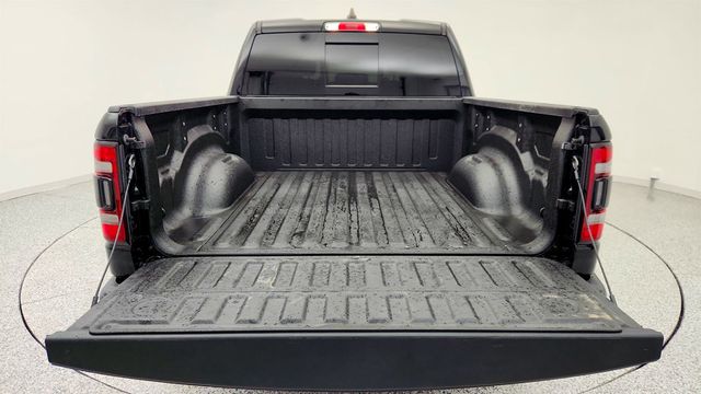 2021 Ram 1500 Limited 4x4 Crew Cab 5'7'' Box Night Edition w/ eTorque V8 HEMI - 22960187 - 22