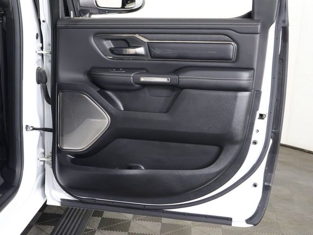 2021 Ram 1500 Limited 4x4 Crew Cab 6'4" Box - 23060349 - 32