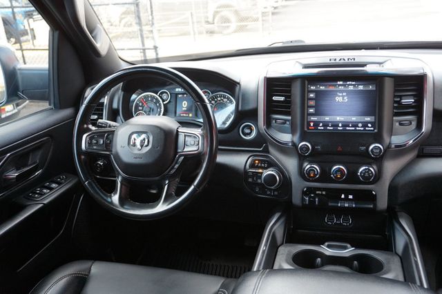 2021 Ram 1500 LONE STAR, 4X4, PREMIUM WHEELS, RUNNING BOARDS, TOWING PACKAGE - 23093587 - 40