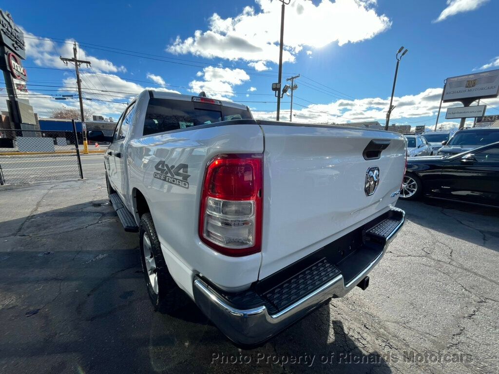 2021 Ram 1500 Tradesman 4x4 Crew Cab 5'7" Box - 22715289 - 10