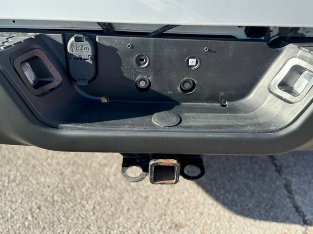 2021 Ram 1500 Classic DETAILED AND SERVICED! - 22941537 - 30