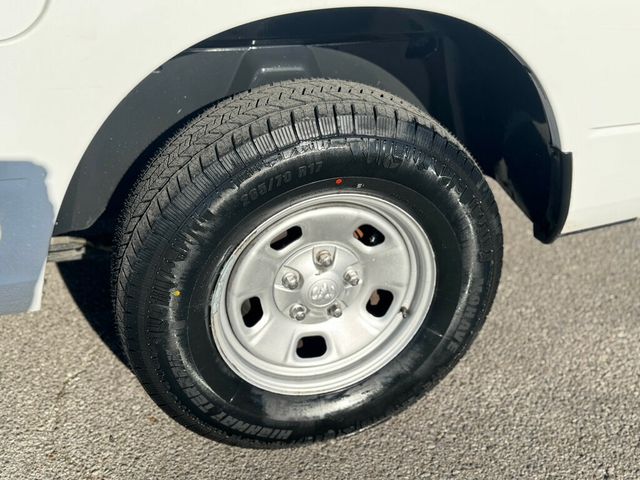 2021 Ram 1500 Classic DETAILED AND SERVICED! - 22941537 - 31