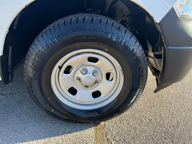 2021 Ram 1500 Classic DETAILED AND SERVICED! - 22941537 - 32