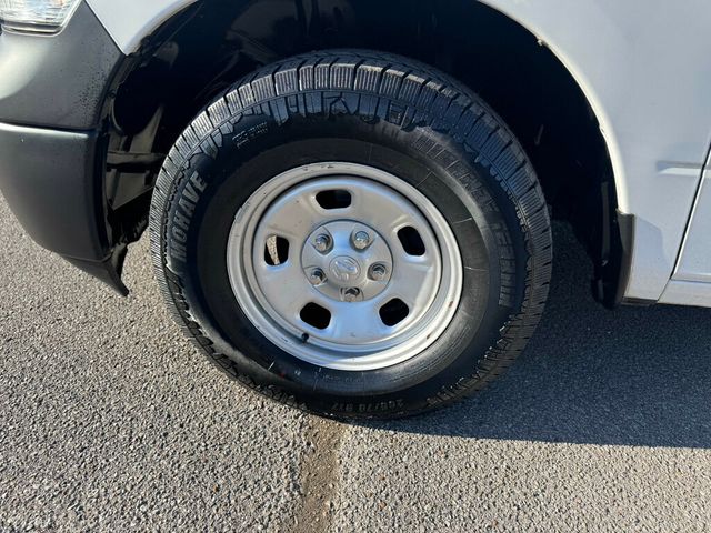 2021 Ram 1500 Classic DETAILED AND SERVICED! - 22941537 - 33