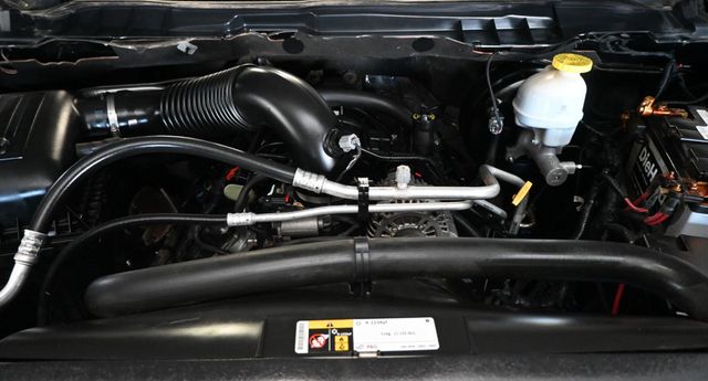 2021 Ram 1500 Classic Express Quad Cab 4x4  - 23095781 - 15
