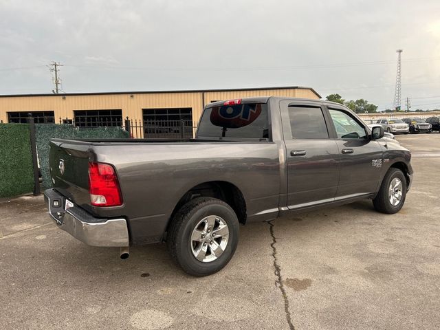 2021 Ram 1500 Classic SLT - 23048348 - 3