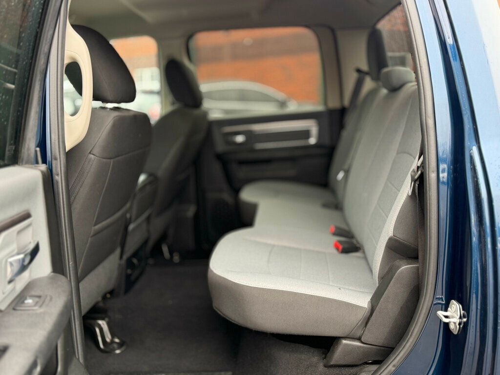 2021 Ram 1500 Classic SLT 4x4 Crew Cab 5'7" Box - 22981320 - 17