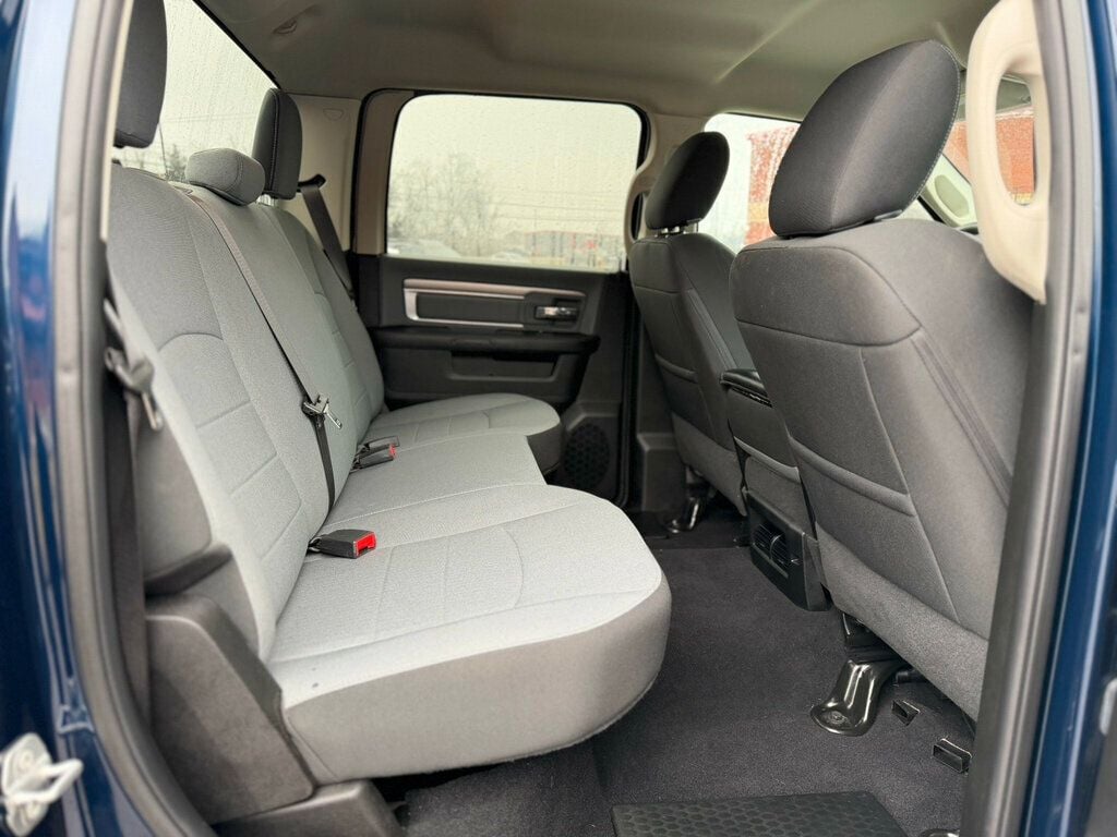 2021 Ram 1500 Classic SLT 4x4 Crew Cab 5'7" Box - 22981320 - 23