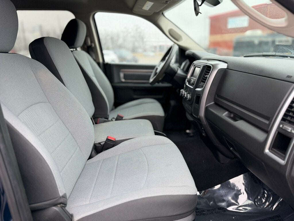 2021 Ram 1500 Classic SLT 4x4 Crew Cab 5'7" Box - 22981320 - 30