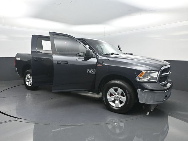 2021 Ram 1500 Classic SLT 4x4 Crew Cab 5'7" Box - 23071738 - 34
