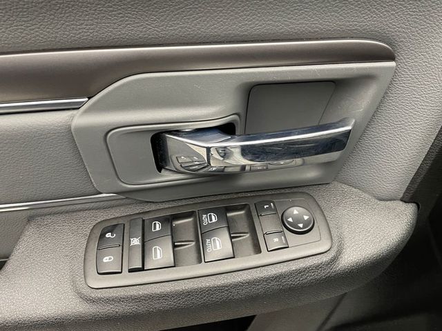 2021 Ram 1500 Classic SLT 4x4 Crew Cab 5'7" Box - 22995948 - 9